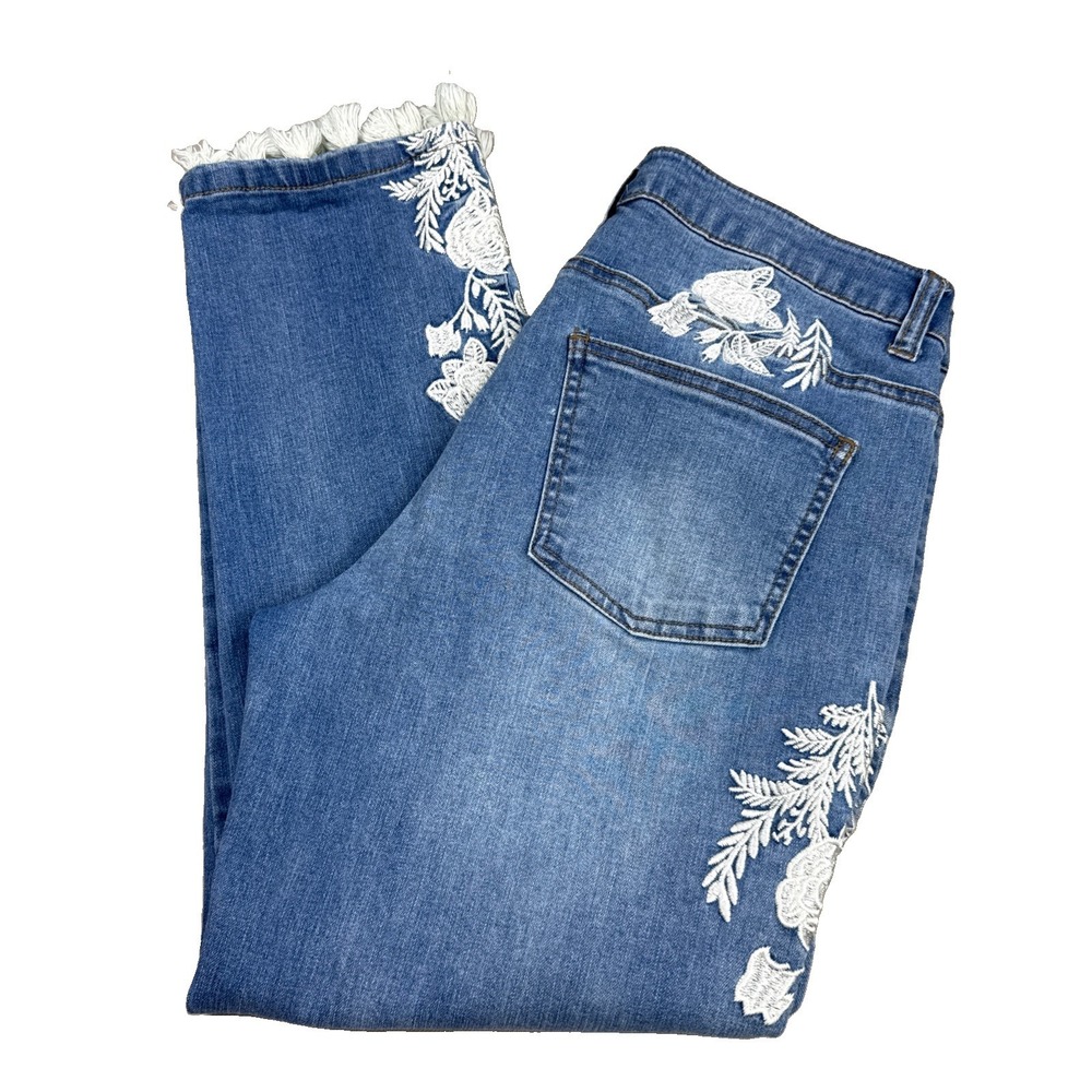 For The Republic Jeans Women's Size 10 Blue Cropped Embroidered Tassel Hem